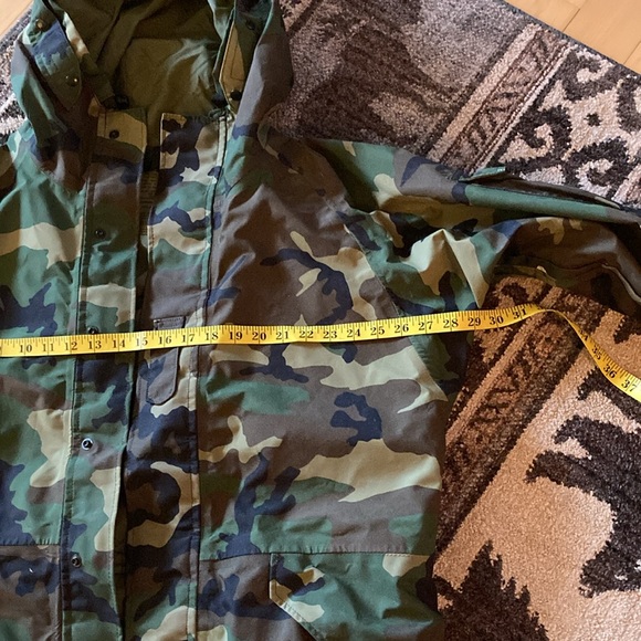 NWT - Camo Hunting Coat & Pants (L) - Picture 5 of 15
